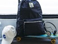 「付録バックパック」はサブバッグとして優秀 スヌーピーのバックパックが登場 折りたたんで持ち運びできる