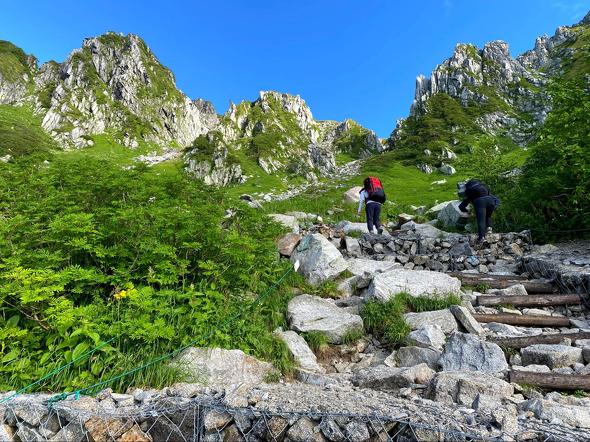 「甲信越エリア」で登山者が多い山