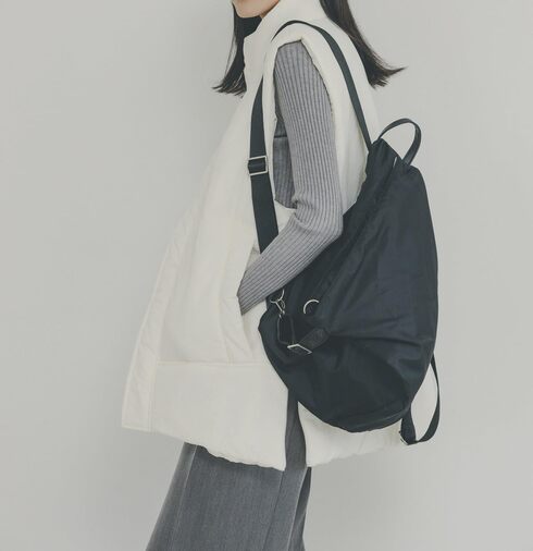 宝島社「SENSE OF PLACE by URBAN RESEARCH TRIANGULAR SILHOUETTE BACKPACK BOOK」