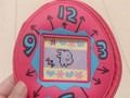 【付録レビュー】「たまごっち そのまんまポーチ」は推し活に活躍？！　画面に好きな写真や絵を入れられる