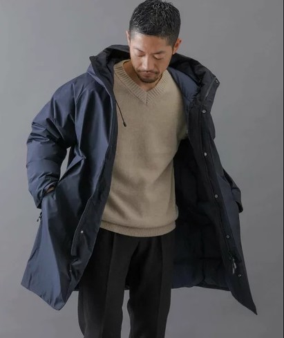 1位:アーバンリサーチロッソ「『別注』+phenix WINDSTOPPER by GORE-TEX LABS ダウンコート」