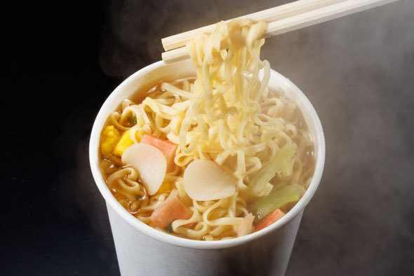カップラーメン