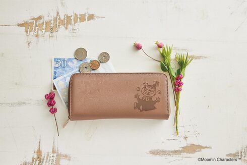 宝島社の「MOOMIN 大容量のじゃばら式長財布 BOOK ROSE BROWN」