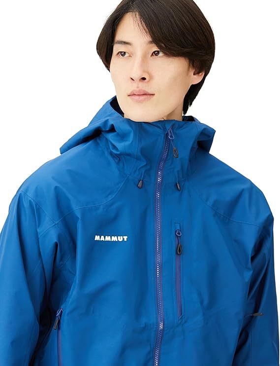 ゴアテックスのアウトドアジャケット