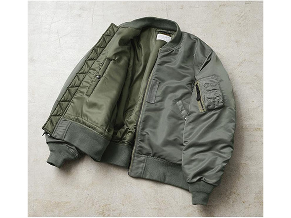 MA-1ジャケット