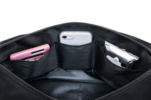 宝島社「荷物がスッキリ入る 整頓上手なハーフムーンBAG BOOK」