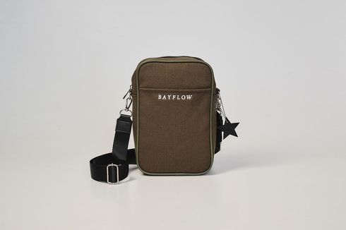 宝島社「BAYFLOW ペットボトルがタテに入る! LOGO SHOULDER BAG BOOK」