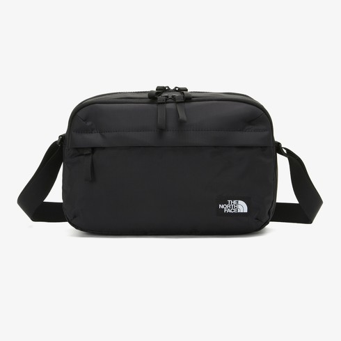 7位:「TRAVEL CROSS BAG M」