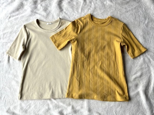 GUの「リブT(半袖)」とワークマンの「マルチリブTシャツ」