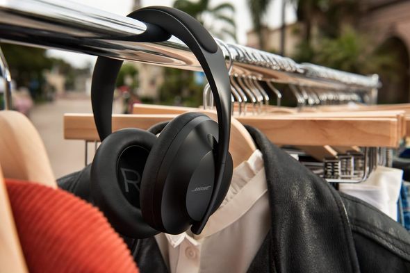 BOSEのイヤフォン・ヘッドフォン：「Bose Noise Cancelling Headphones 700」