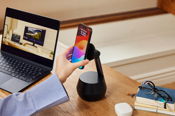 ベルキン「Belkin Auto-Tracking Stand Pro with DockKit」