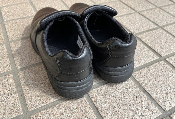 スリッポンタイプ
