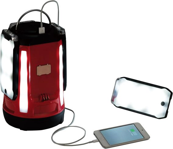 今売れているLEDランタン：コールマン「クアッドマルチパネルランタン」