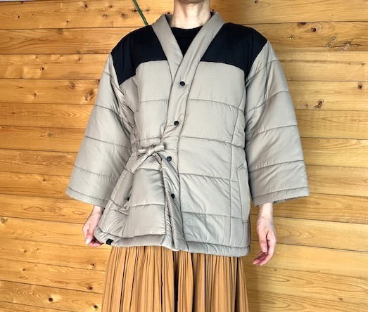 身長160cmの女性がSサイズを着用