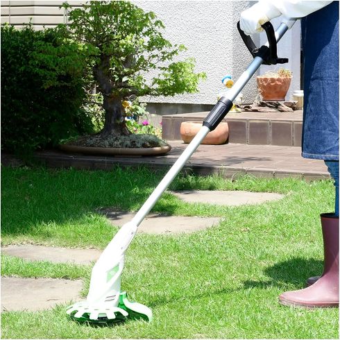 今売れている「草刈り機」おすすめ3選&ランキング 4000円台で買える除草バイブレーターがトップ! 広範囲を刈れるタイプも人気【2024年11月版】