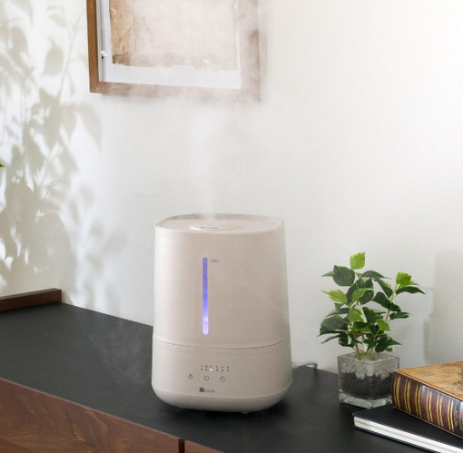ニトリ 楽に給水できるアロマオイル対応加湿器 HM01 NC
