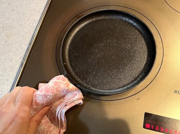 持ち手は熱いので注意