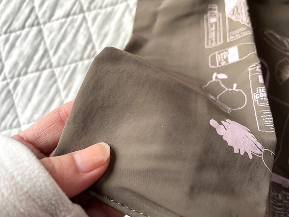 シワがつきにくい