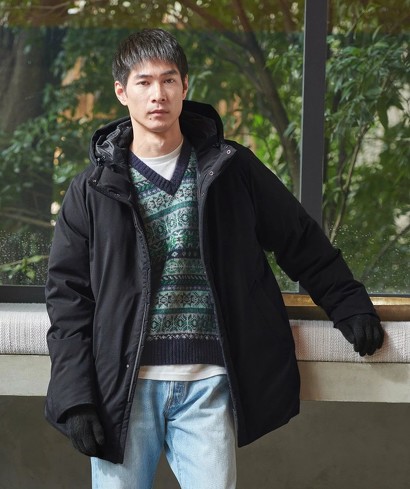 今売れているメンズコート:UNITED ARROWS green label relaxing「T/W フード ダウンコート -撥水-」