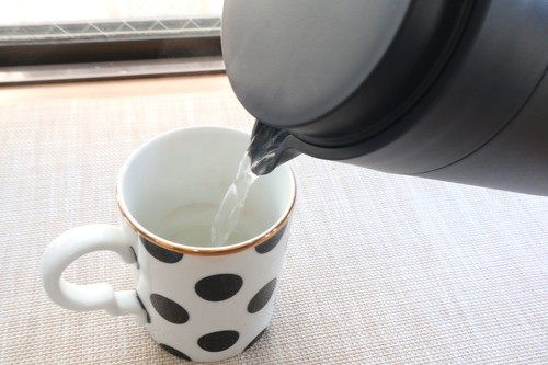 冷たい飲みものも、温かい飲みものも◎