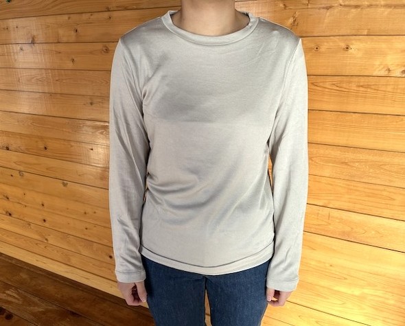 リブクルーネック長袖Tシャツ