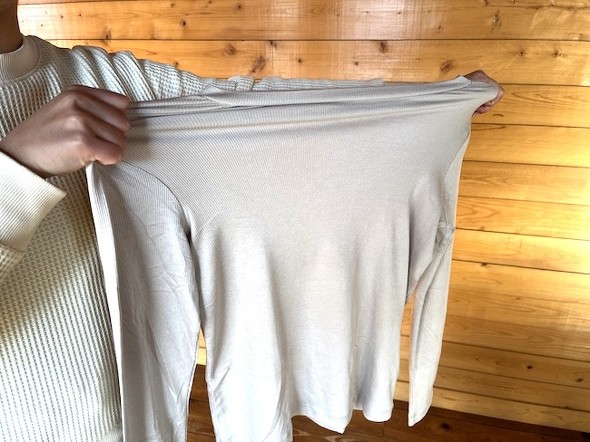 よく伸びるので体を動かすときもスムーズ