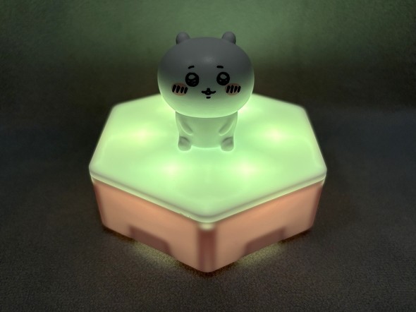 フィギュアをのせてみた