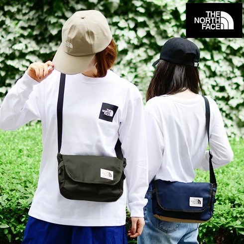 3位：「K Shoulder Pouch」