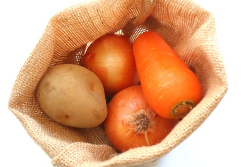 野菜をそのまま入れるだけでオシャレに見えるのはさすが無印