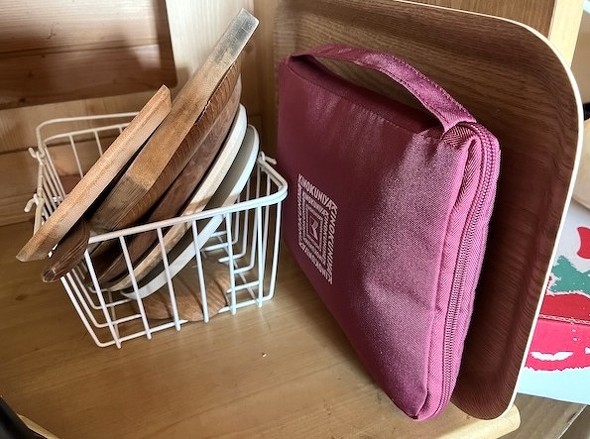 隙間に収納しやすい