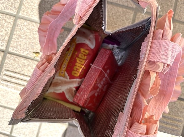 コンビニでアイスやスイーツを買うくらいであれば十分に使える