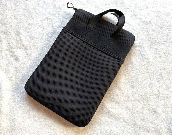 リュックに入れやすい縦型