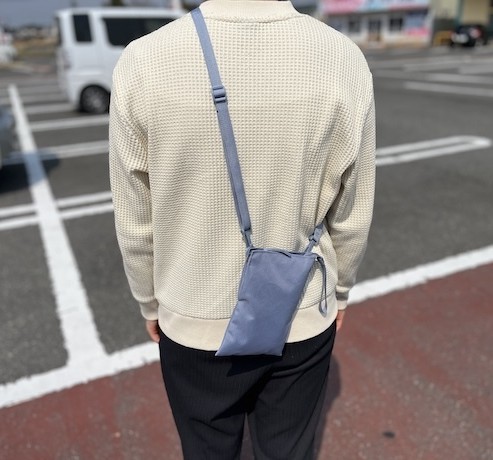 ポーチとしても使える 撥水ミニサコッシュ