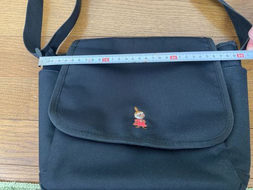 上部の幅は約30cm