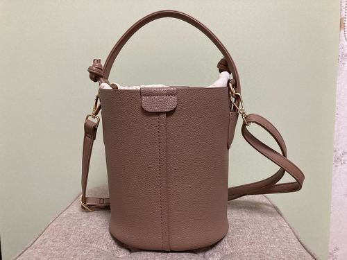 バケツ型のフォルムがお気に入り