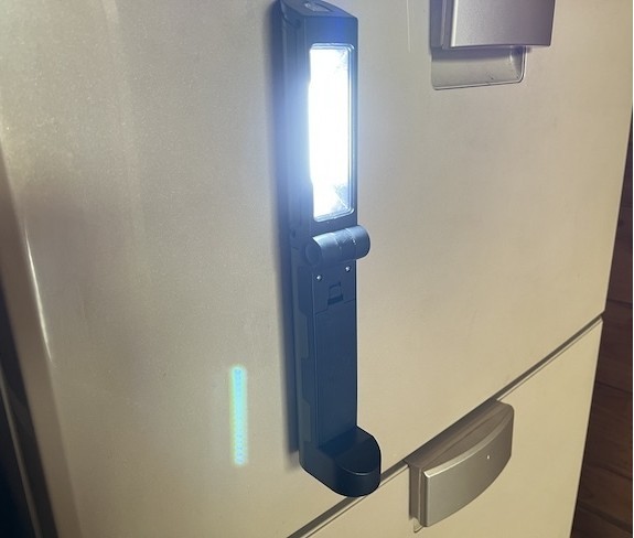 磁石で取り付けることも可能
