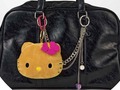 【付録】“日焼けキティ”の付録ぬいぐるみポーチが登場　スマホやバッグにつけられる！　「sweet」8月号