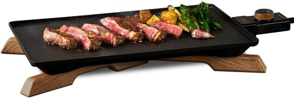 今売れている「無煙ロースター」おすすめ3選＆ランキング　嫌な煙をカットしてお家焼肉を快適に！　“アイリス”の薄型ホットプレートなど【2025年10月版】