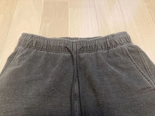 ウエストはゴム仕様でゆったり