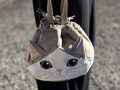 【紀ノ国屋】のねこの日グッズがかわいい! 「保冷巾着 ハチワレ」はちょっとした買い物バッグにも便利