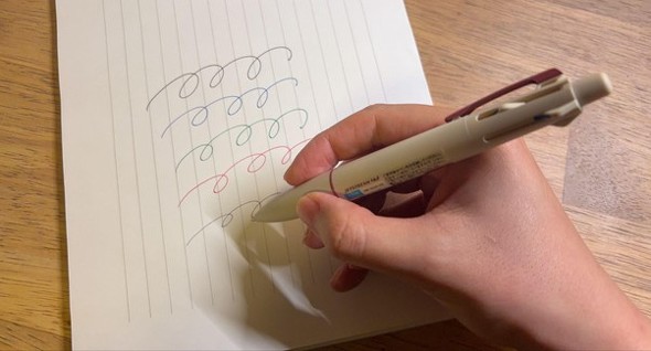 さらさら書けるのが気持ちいい!