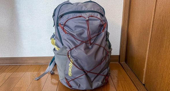 仕事とハイキング、どちらでも使える万能リュック