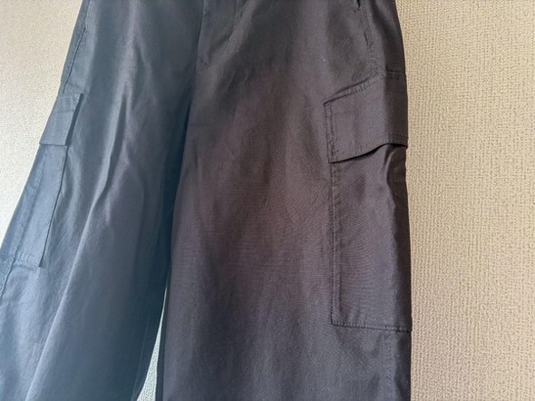 生地は厚すぎず夏も快適にはけそう