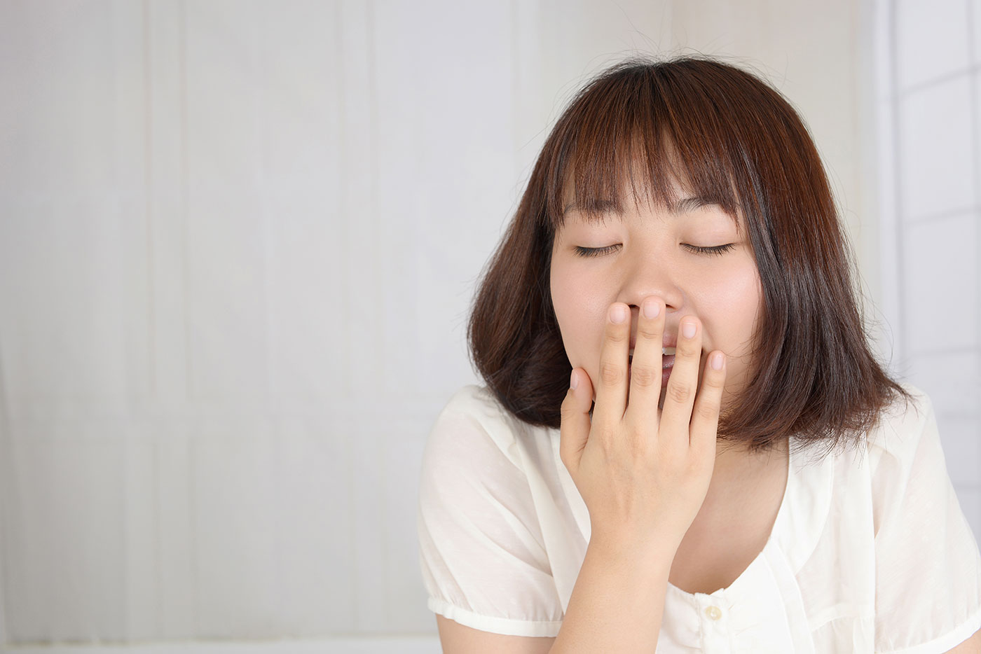 断食(空腹)で眠くなるのはなぜ!?眠気の ...