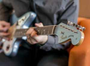 【エレキギター】人気ブランドランキングTOP66！　第1位は「Fender」に決定！【2021年最新結果】