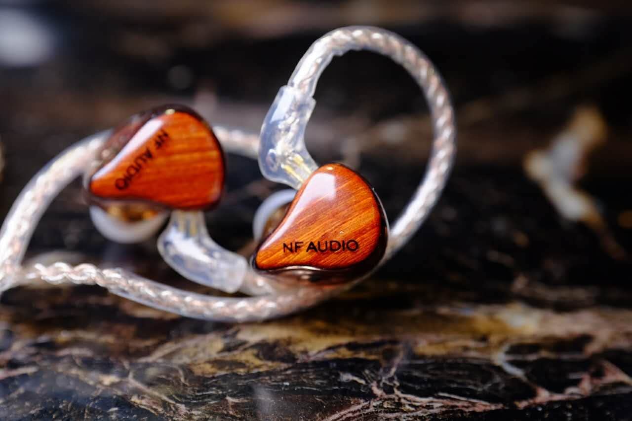 上質な音楽体験！ 「ミドルクラスの有線イヤホン」おすすめ6選＆Amazon