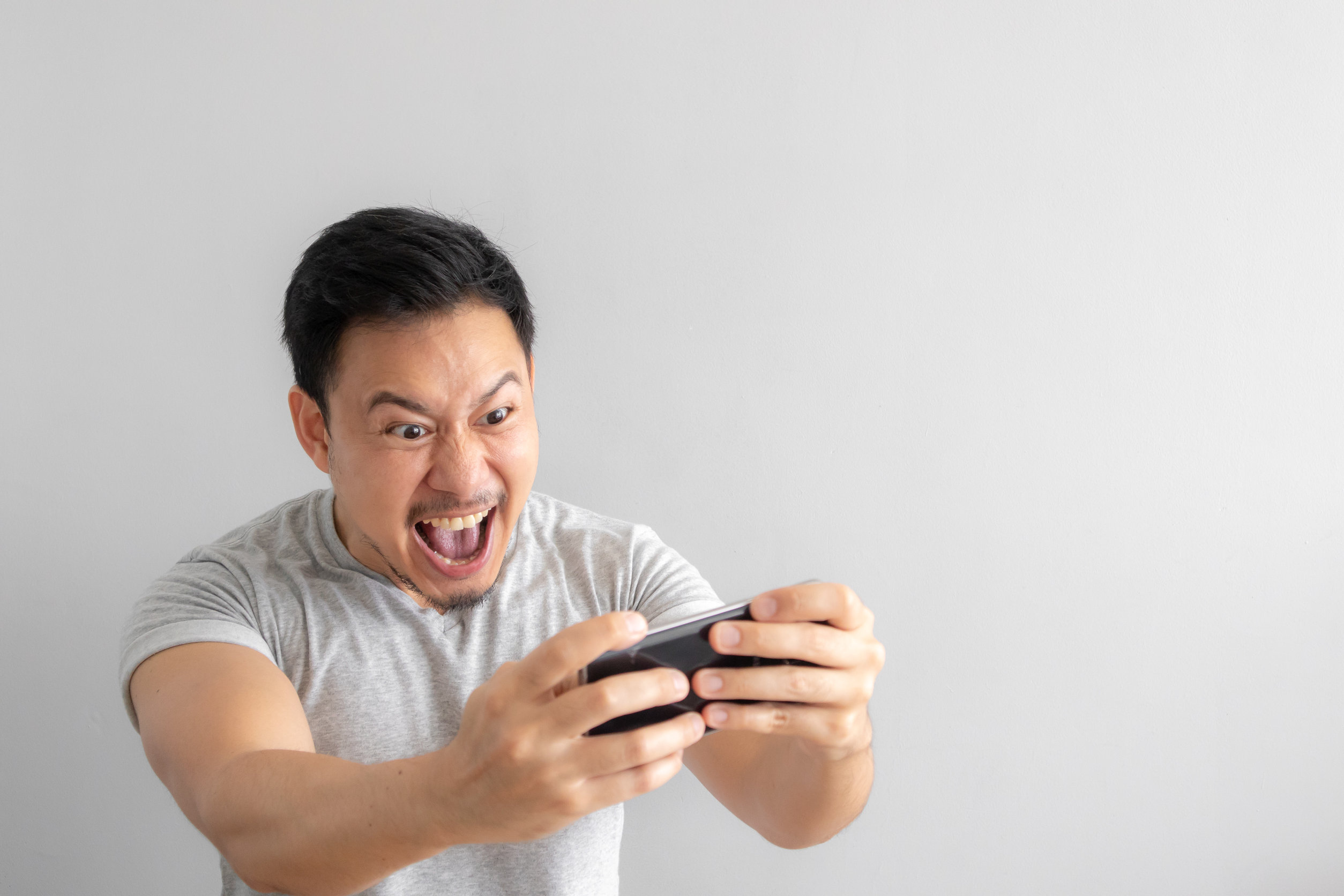 重いゲームもサクサク動作 Androidゲーミングスマホ おすすめ6選 Amazonランキングtop10 21年9月 1 3 ねとらぼ調査隊