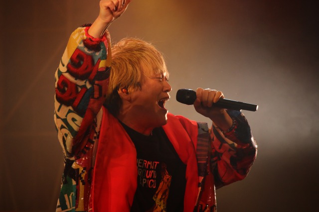 影山ヒロノブ61歳の新境地！　「KAGEYAMA Hironobu BIRTHDAY LIVE 2022」ライブレポート（1/5） | ねとらぼ調査隊