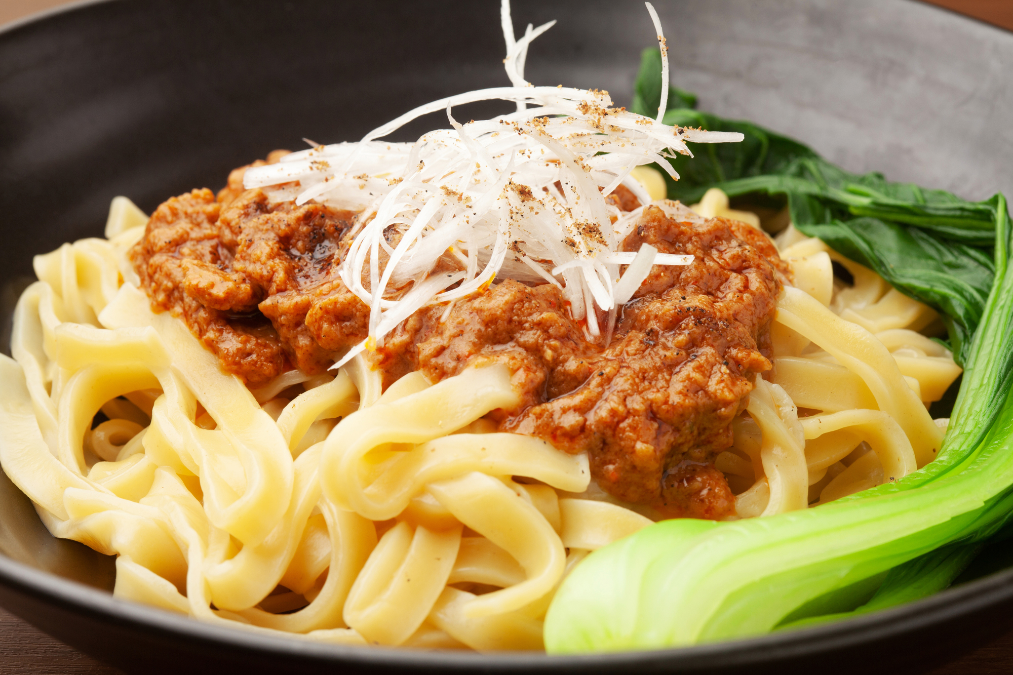 新宿区の汁なしラーメン 人気ランキングtop 1位は 自家製中華そば としおか ラーメンデータベース 1 7 ねとらぼ調査隊