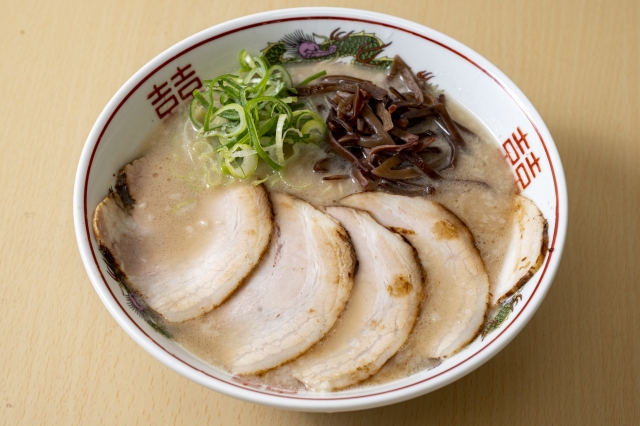 千葉の豚骨ラーメン店 人気ランキングtop 第1位は 中華蕎麦 とみ田 22年8月24日時点の評価 ラーメンデータベース 1 7 ねとらぼ調査隊